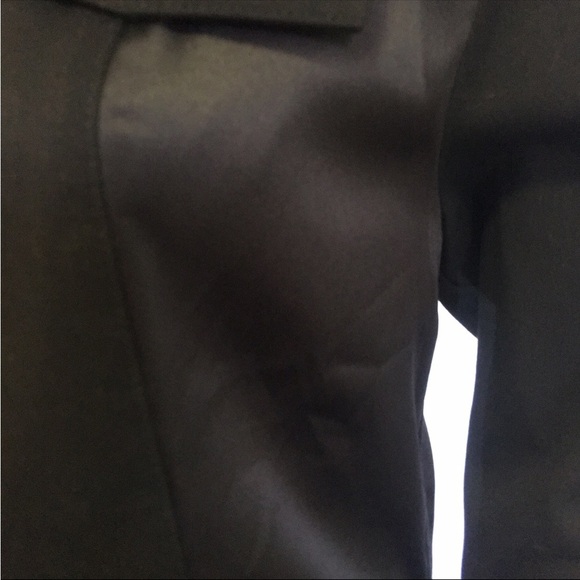 St. John Black Jacket Panels Look Like Silk Excellent Condition - Picture 4 of 11